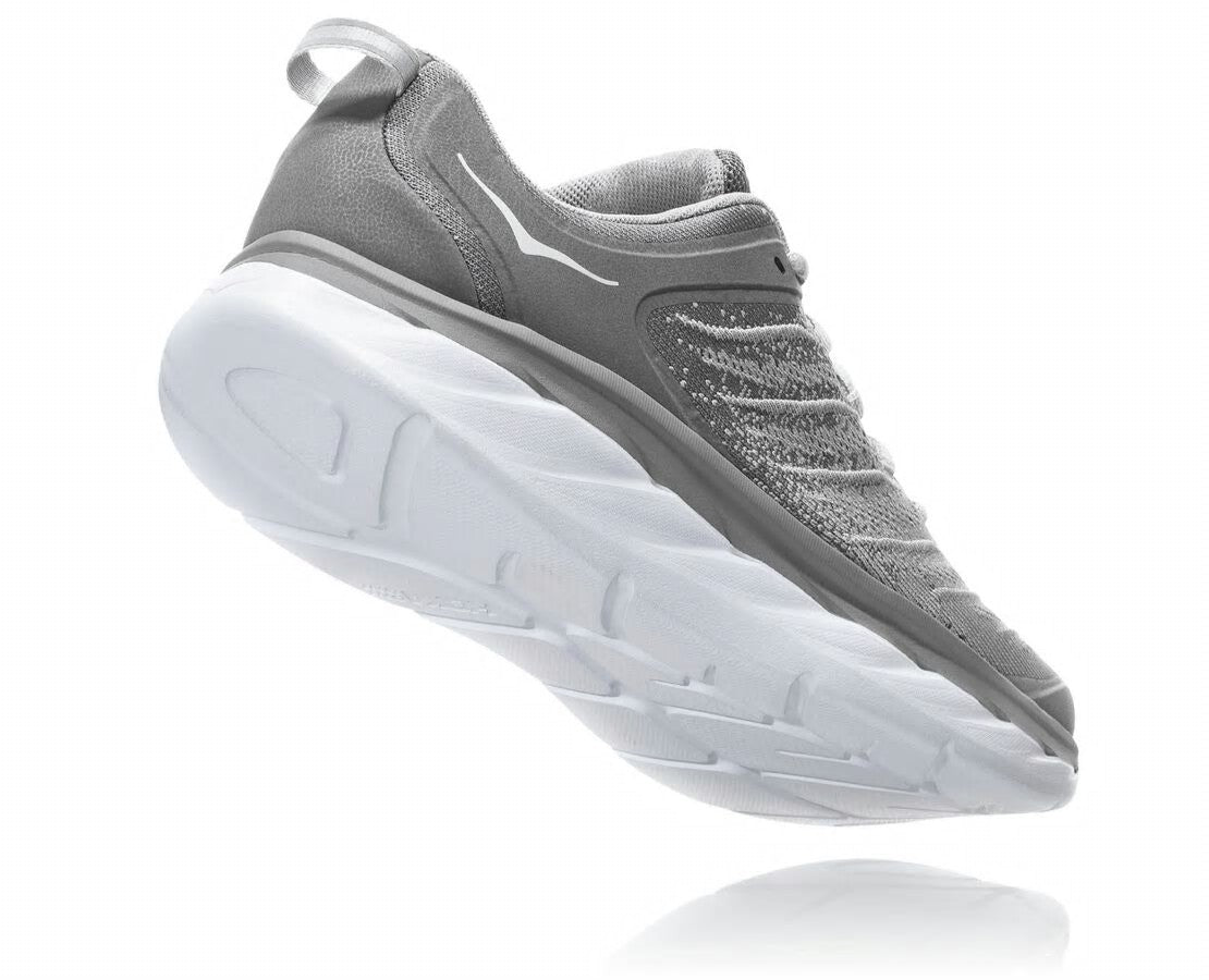 HOKA Frost Gray /Silver Sconce - Men's Akasa