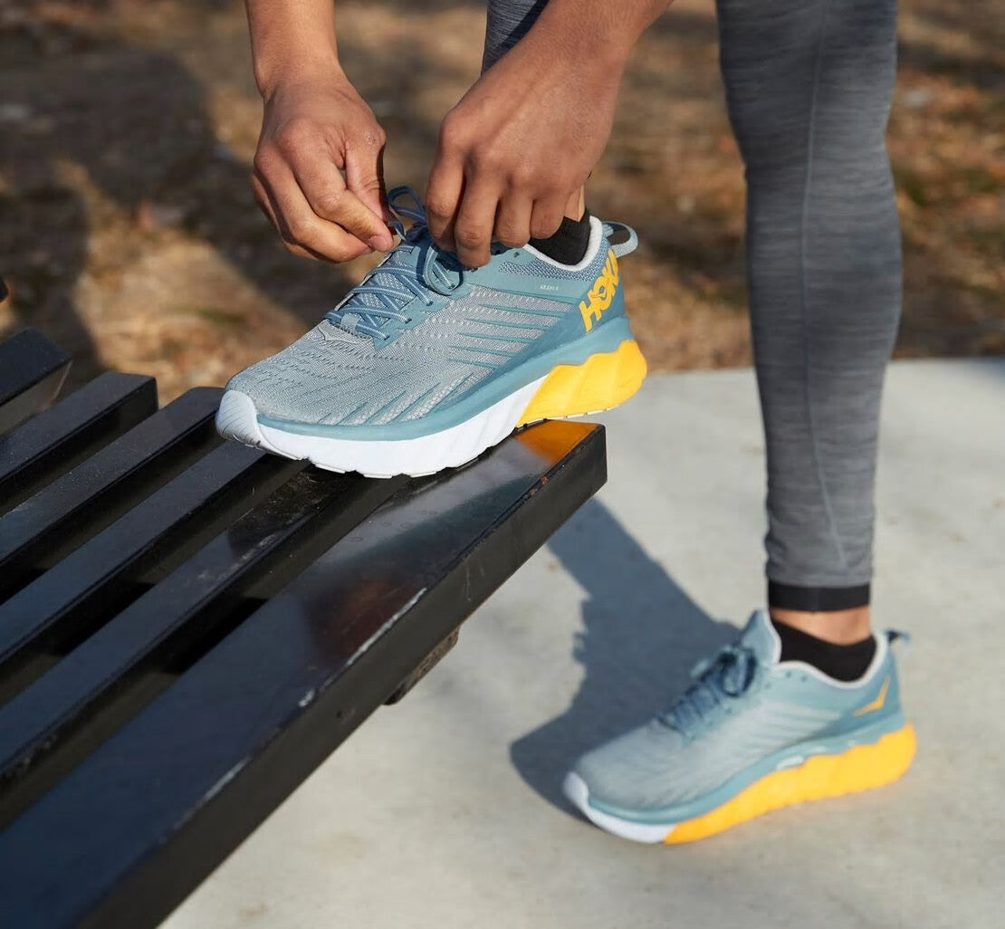 HOKA Lead / Lunar Rock - Men's Arahi 4