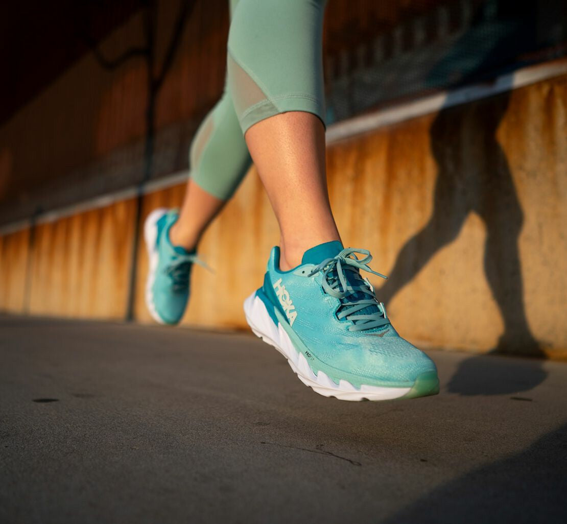 HOKA Antigua Sand / Caribbean Sea - Women's Elevon 2