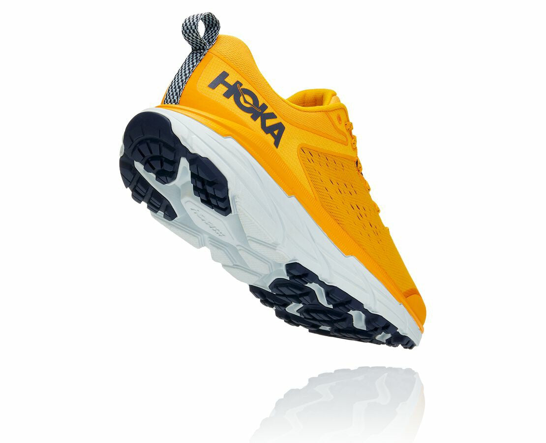 HOKA Saffron / Morning Mist - Men's Challenger ATR 6