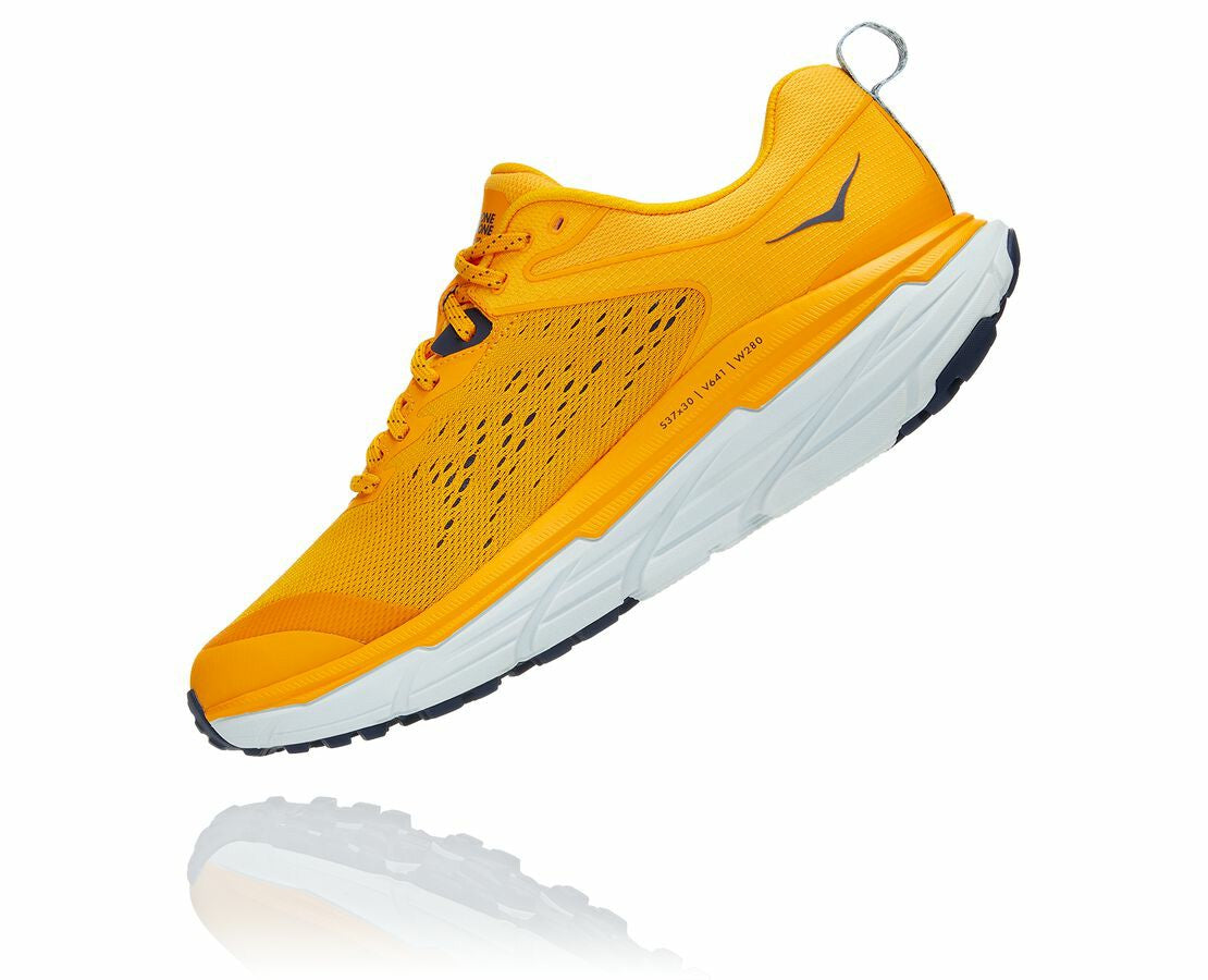 HOKA Saffron / Morning Mist - Men's Challenger ATR 6
