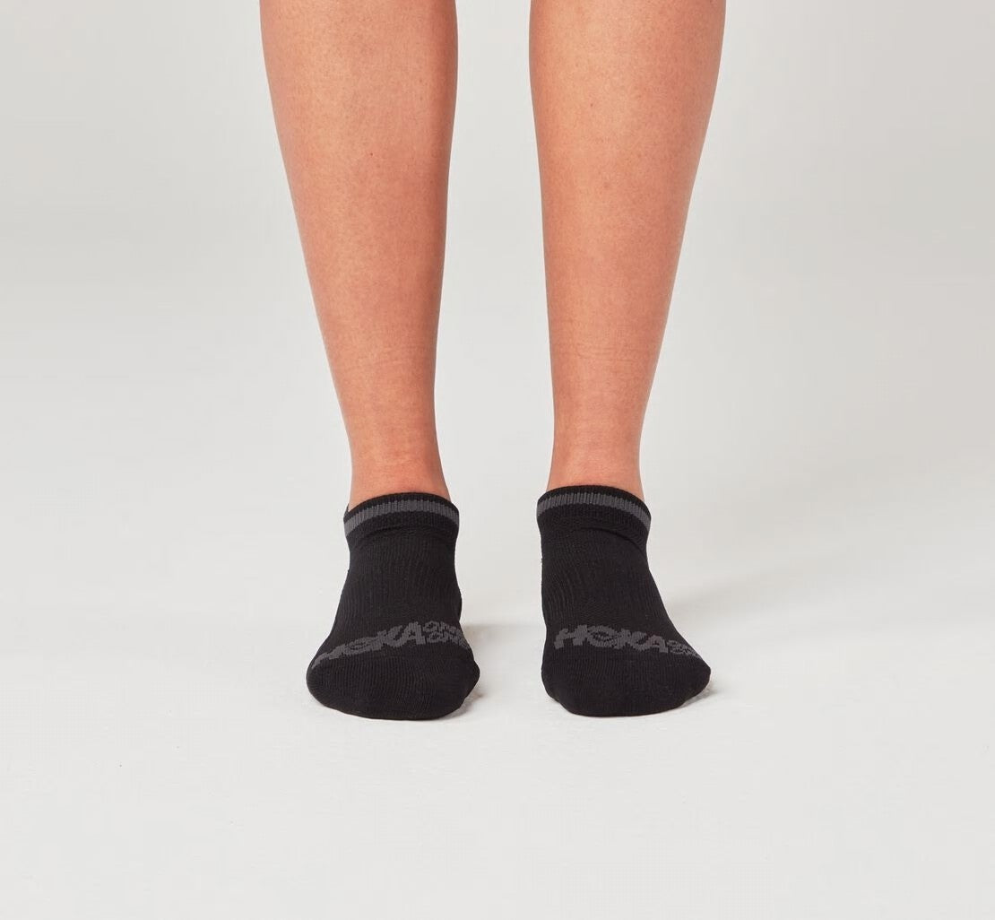 HOKA Black - All Gender Performance No-Show Sock