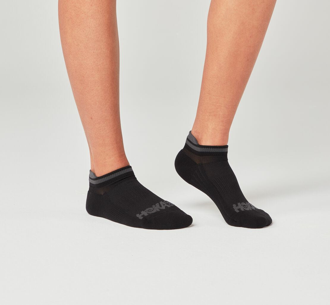 HOKA Black - All Gender Performance No-Show Sock
