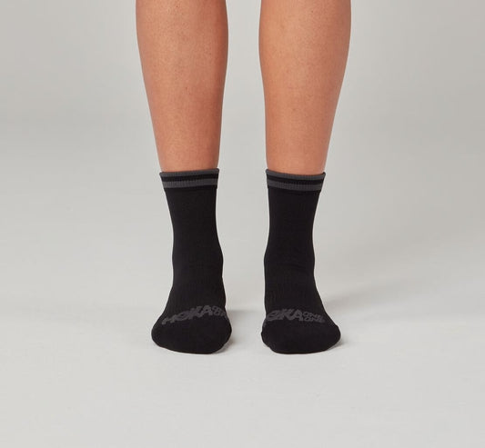 HOKA Black - All Gender Performance Crew Sock