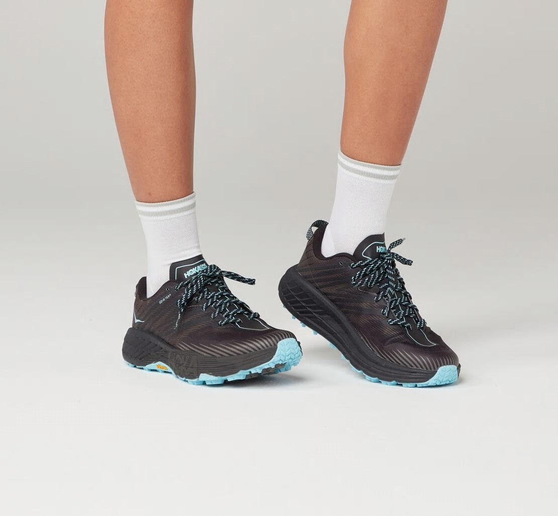 HOKA White - All Gender Performance Crew Sock