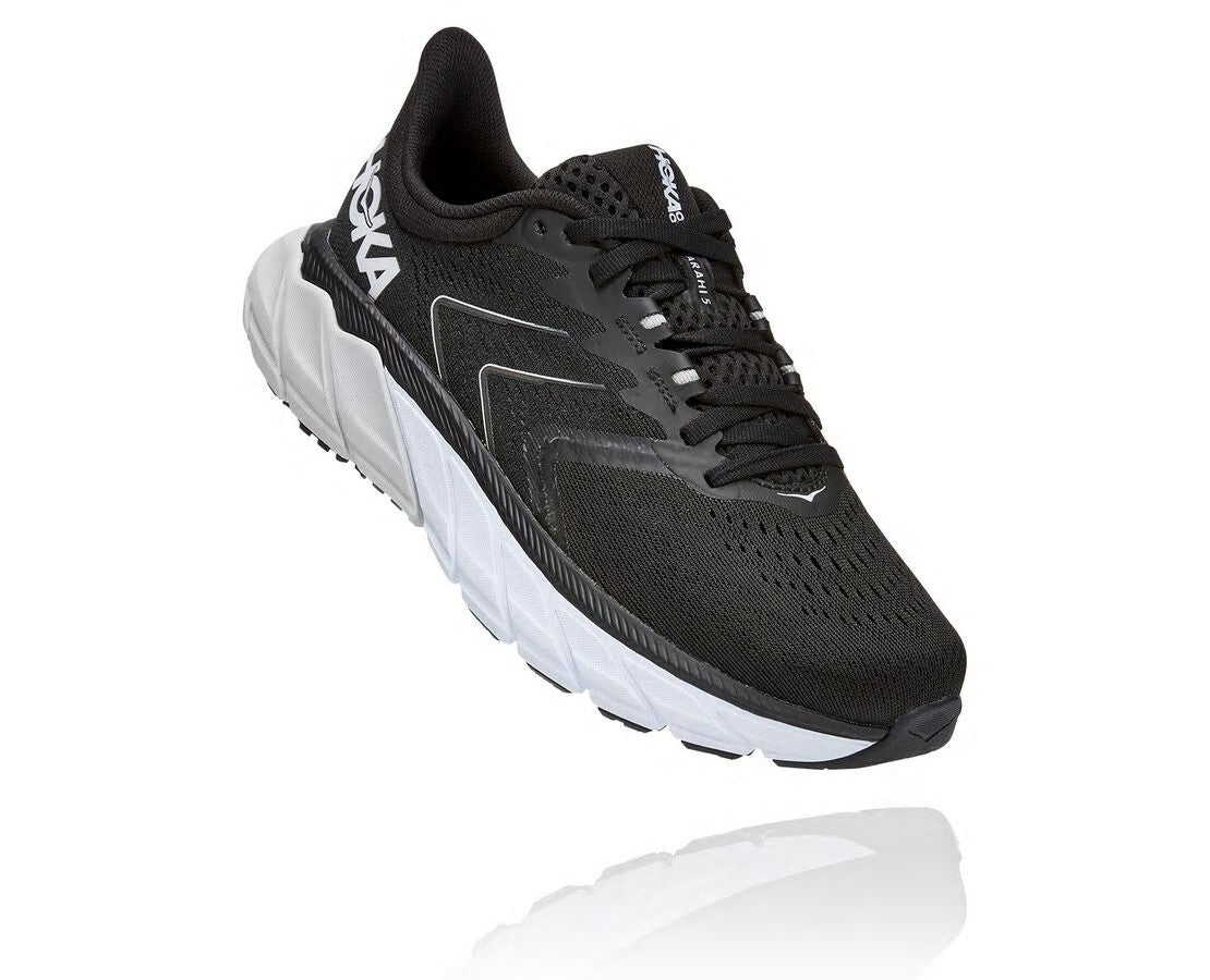 HOKA Black / White - Women's Arahi 5