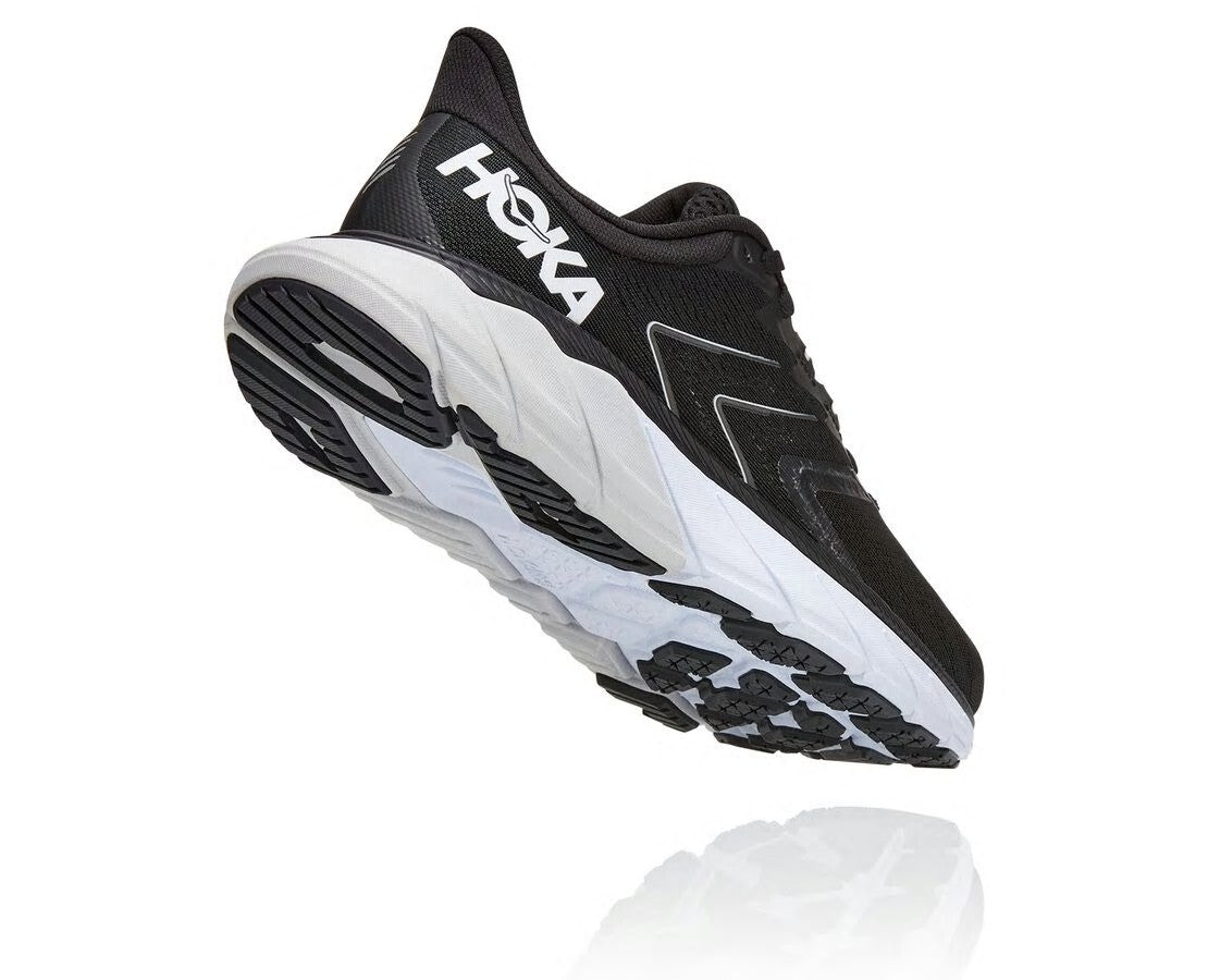 HOKA Black / White - Women's Arahi 5