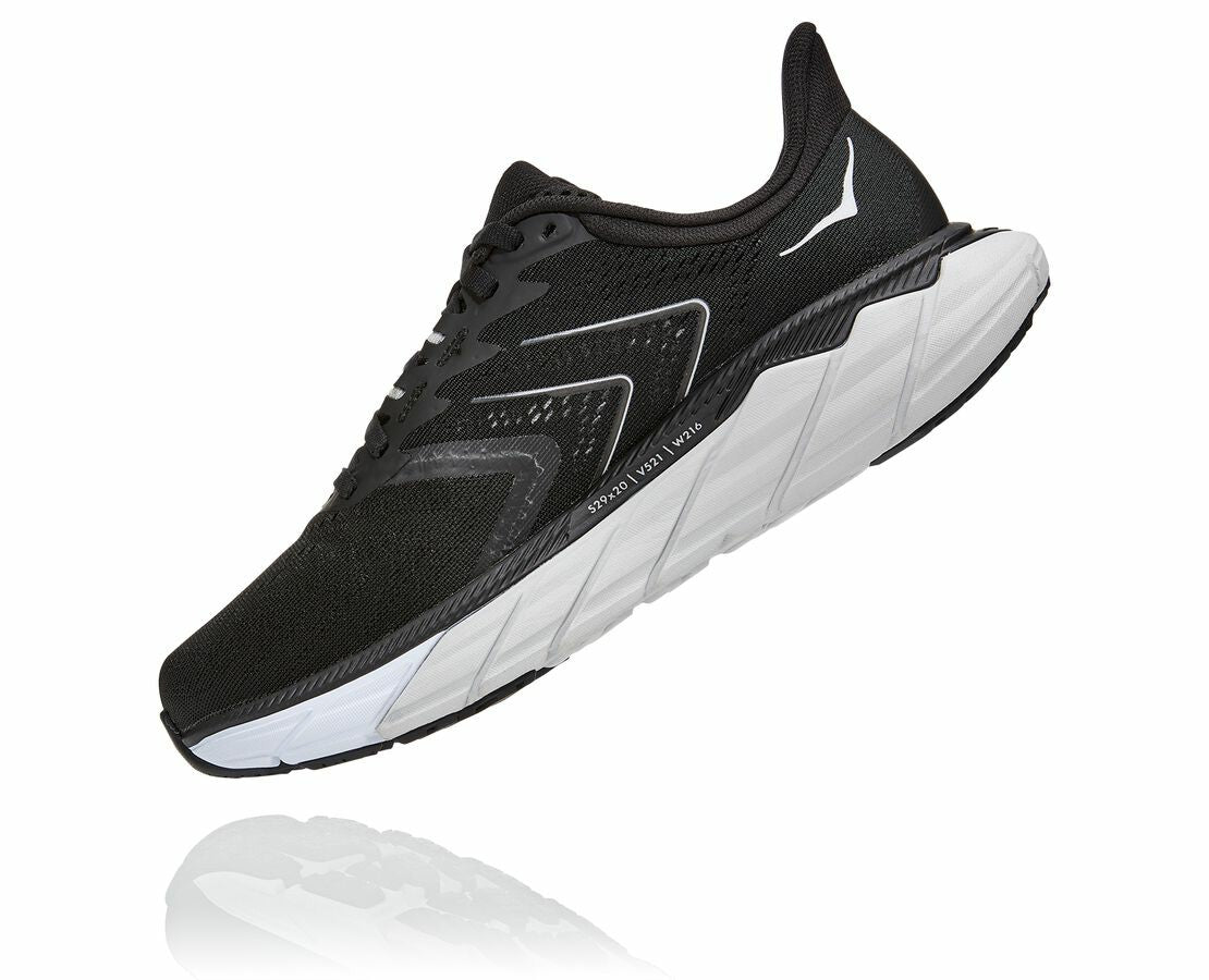 HOKA Black / White - Women's Arahi 5