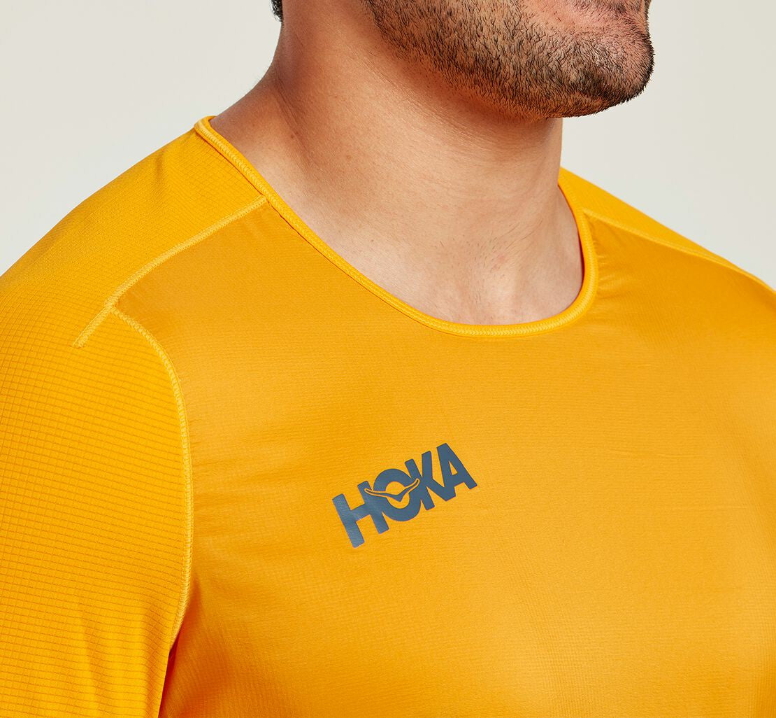 HOKA Saffron - Men's Wind Shirt