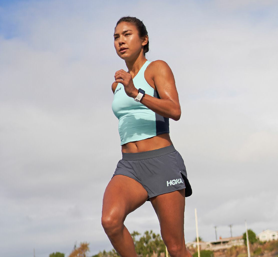 HOKA Ombre Blue - Women's Performance Woven 2" Short