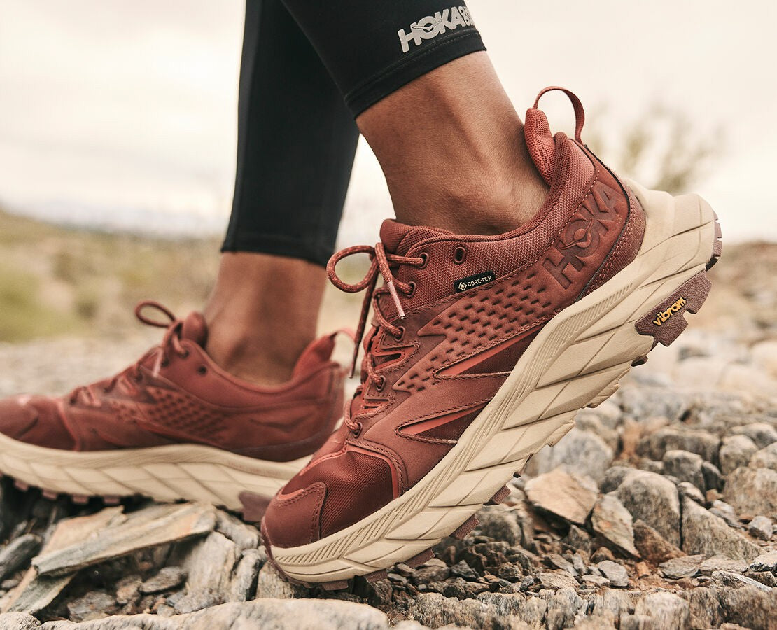 HOKA Cherry Mahogany / Hot Sauce - Women's Anacapa Low GORE-TEX